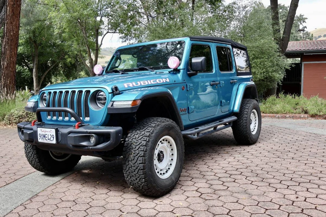 2020 Jeep JL Wrangler - Image 10 of 19