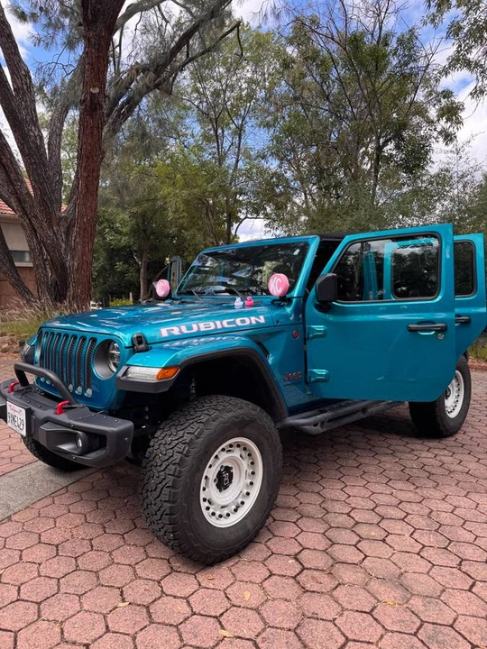 2020 Jeep JL Wrangler - Image 3 of 19