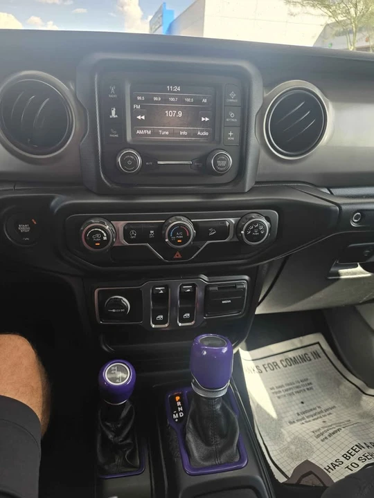 2020 Jeep JL Wrangler - Image 9 of 9
