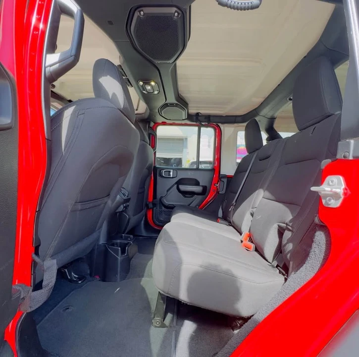 2020 Jeep JL Wrangler - Image 10 of 19