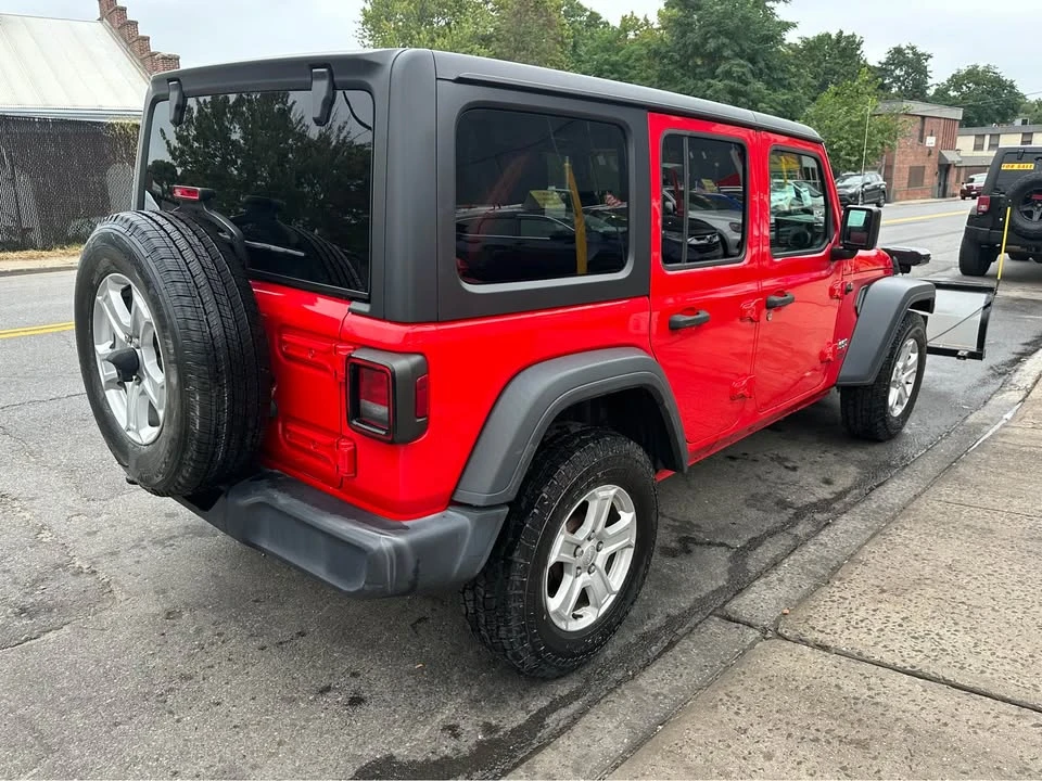 2020 Jeep JL Wrangler - Image 4 of 19