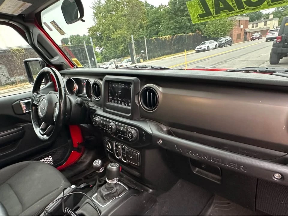 2020 Jeep JL Wrangler - Image 13 of 19