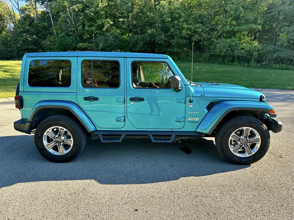 2020 Jeep JL Wrangler - Image 5 of 13