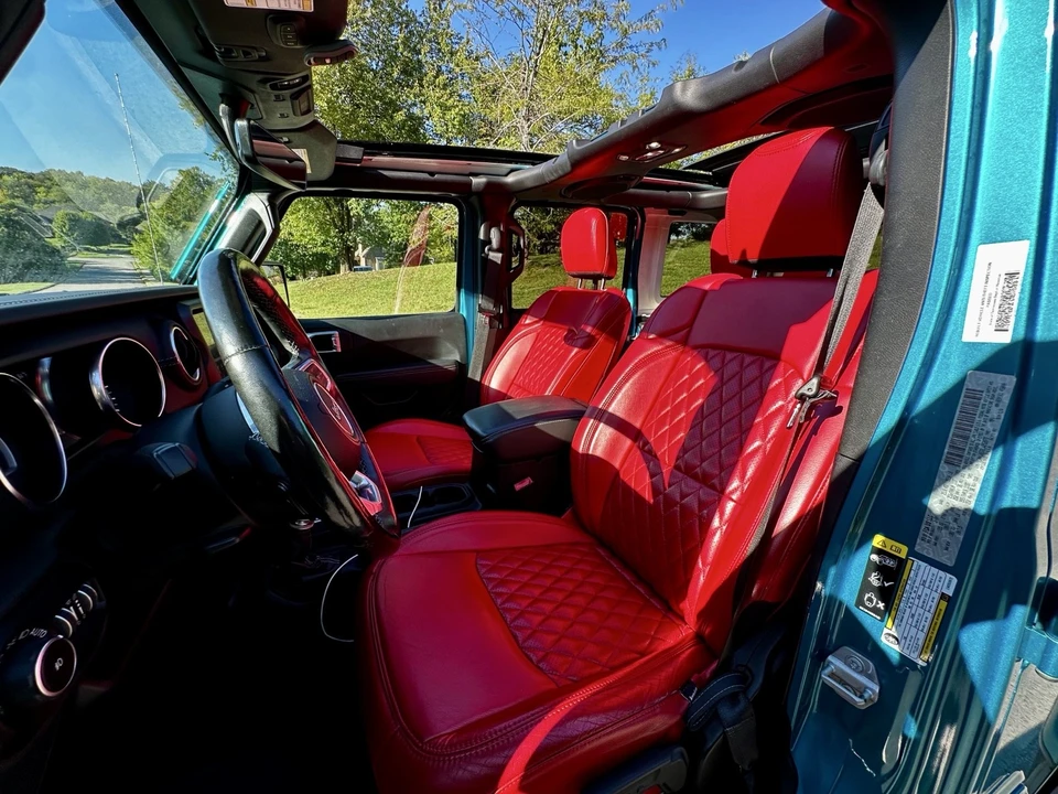 2020 Jeep JL Wrangler - Image 7 of 13