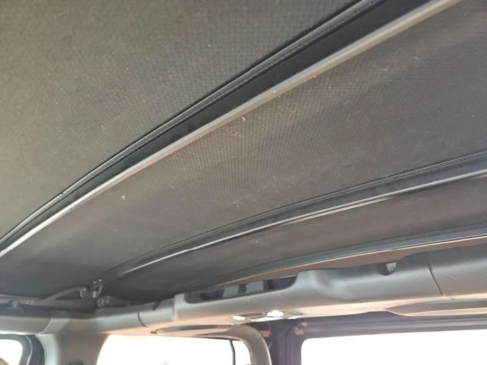 2020 Jeep JL Wrangler - Image 19 of 24