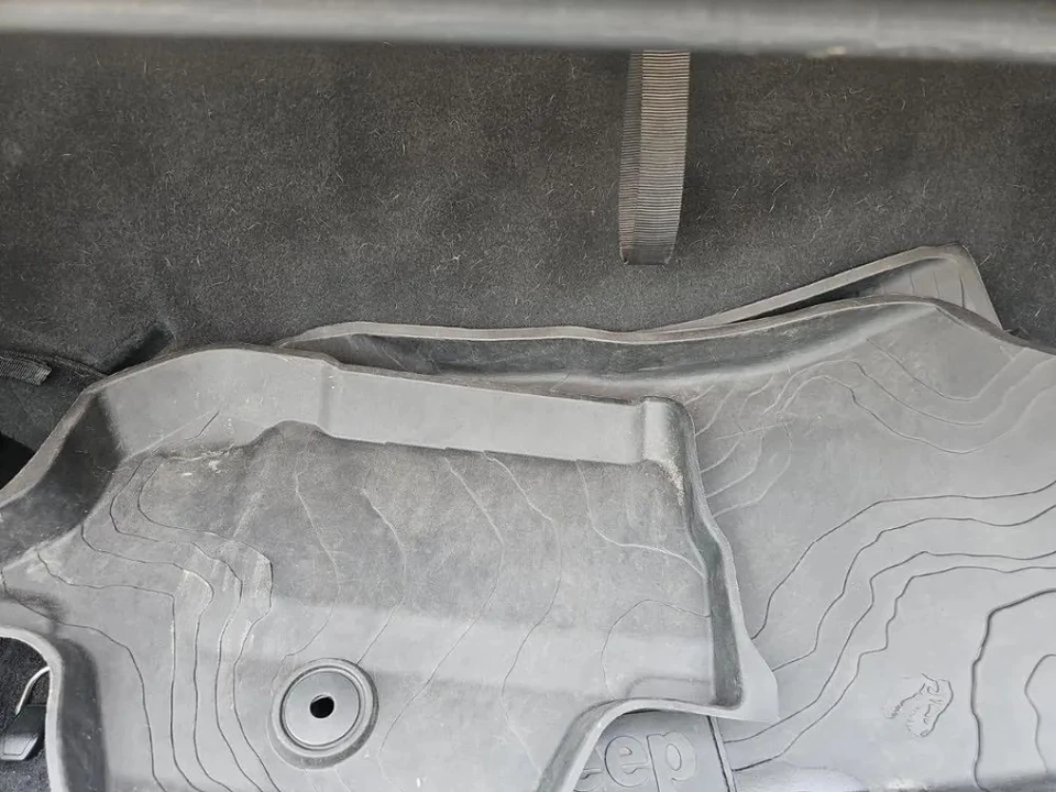 2020 Jeep JL Wrangler - Image 22 of 24
