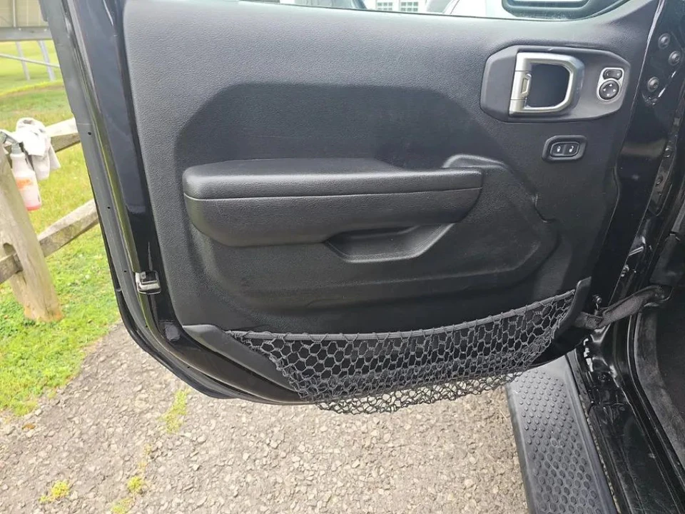 2020 Jeep JL Wrangler - Image 15 of 24