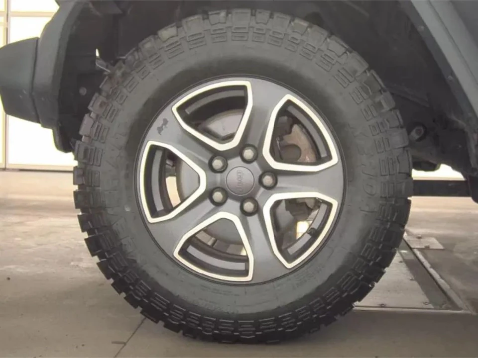 2020 Jeep JL Wrangler - Image 8 of 24