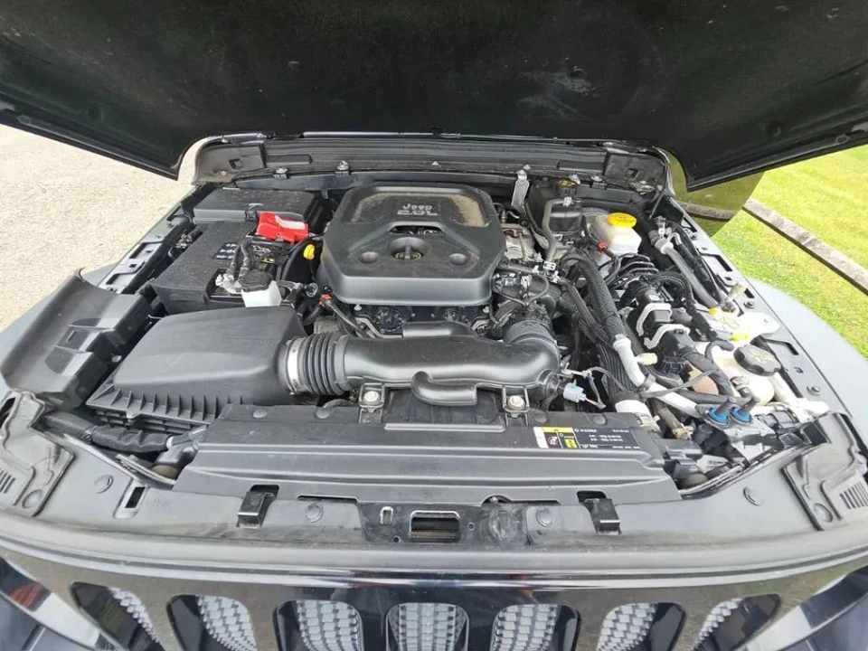 2020 Jeep JL Wrangler - Image 21 of 24