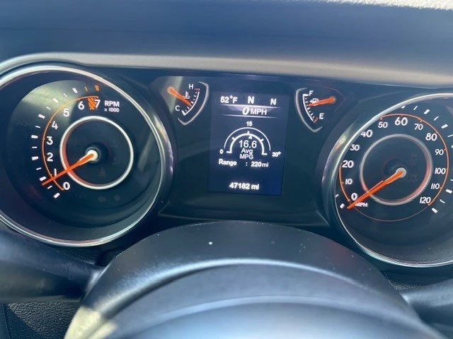 2020 Jeep JL Wrangler - Image 10 of 23