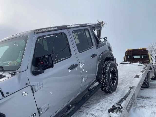 2020 Jeep JL Wrangler - Image 19 of 23