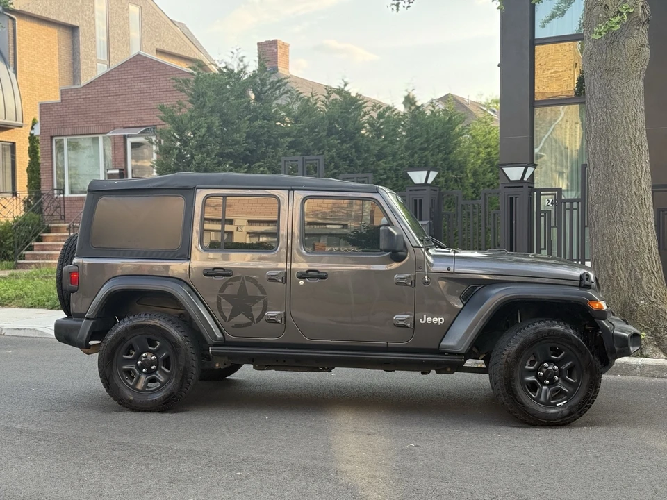 2020 Jeep JL Wrangler - Image 4 of 30