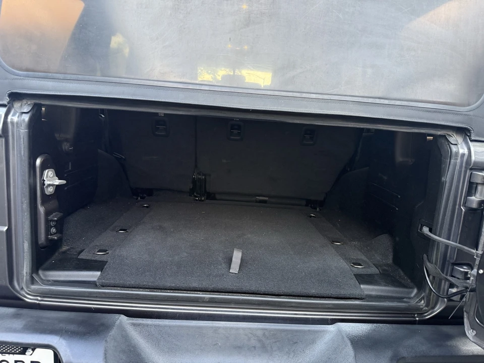 2020 Jeep JL Wrangler - Image 21 of 30