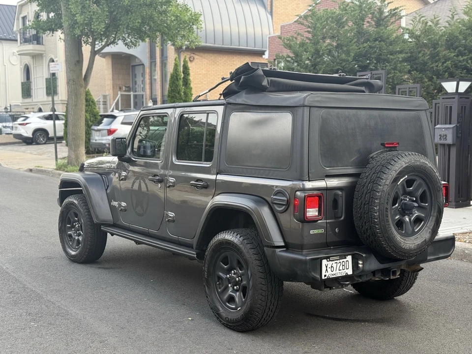 2020 Jeep JL Wrangler - Image 12 of 30