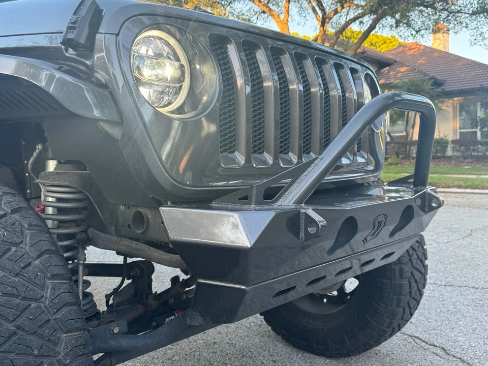 2020 Jeep JL Wrangler - Image 4 of 12