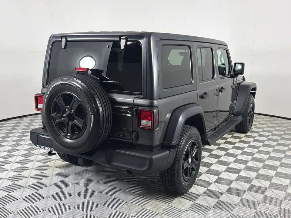 2020 Jeep JL Wrangler - Image 5 of 27
