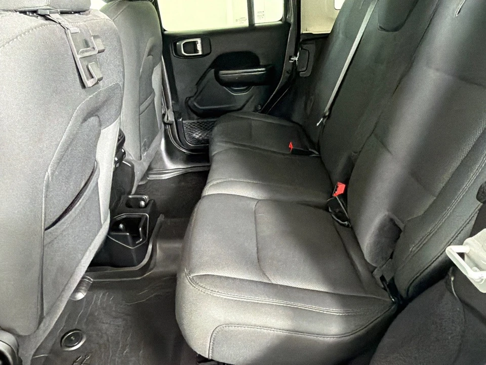 2020 Jeep JL Wrangler - Image 19 of 27