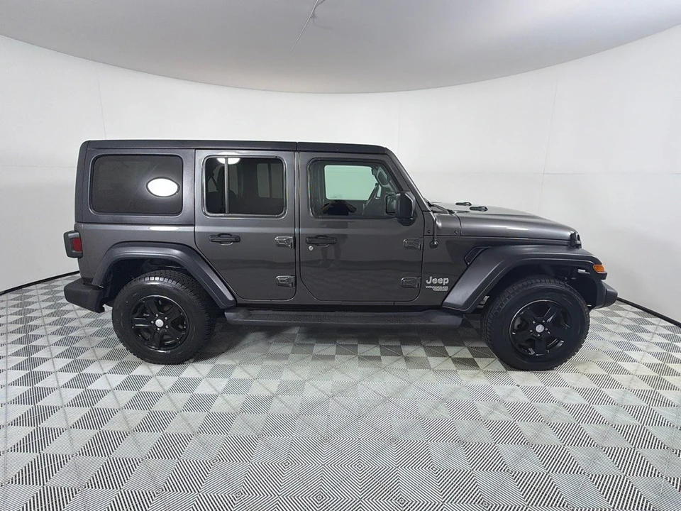2020 Jeep JL Wrangler - Image 4 of 27