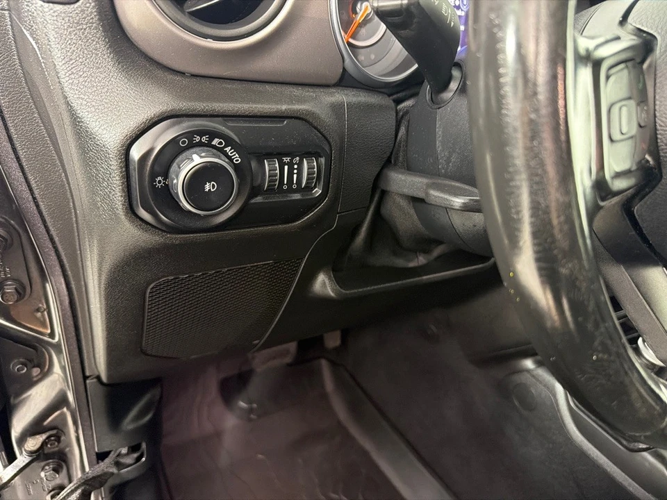 2020 Jeep JL Wrangler - Image 14 of 27