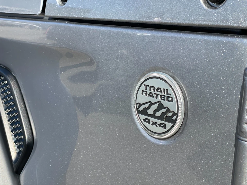 2020 Jeep JL Wrangler - Image 3 of 13
