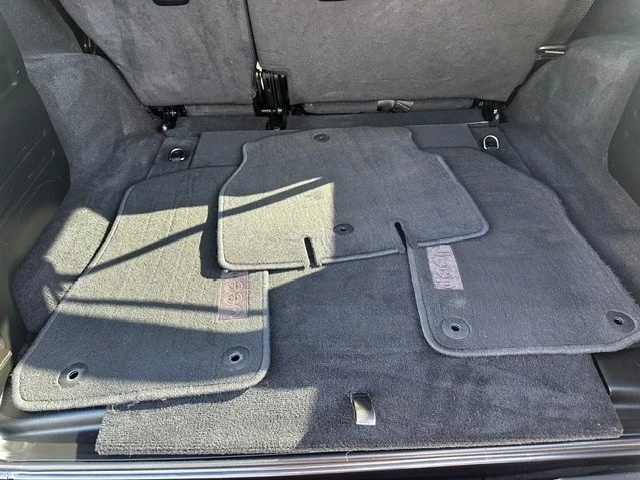 2020 Jeep JL Wrangler - Image 18 of 19
