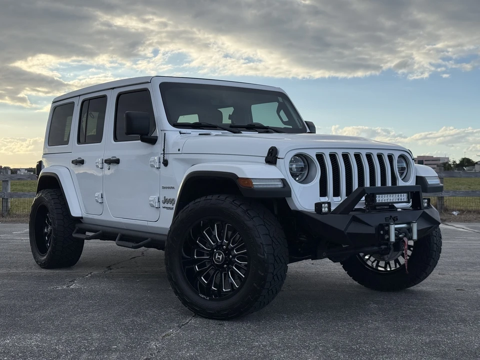 2020 Jeep JL Wrangler - Image 4 of 21