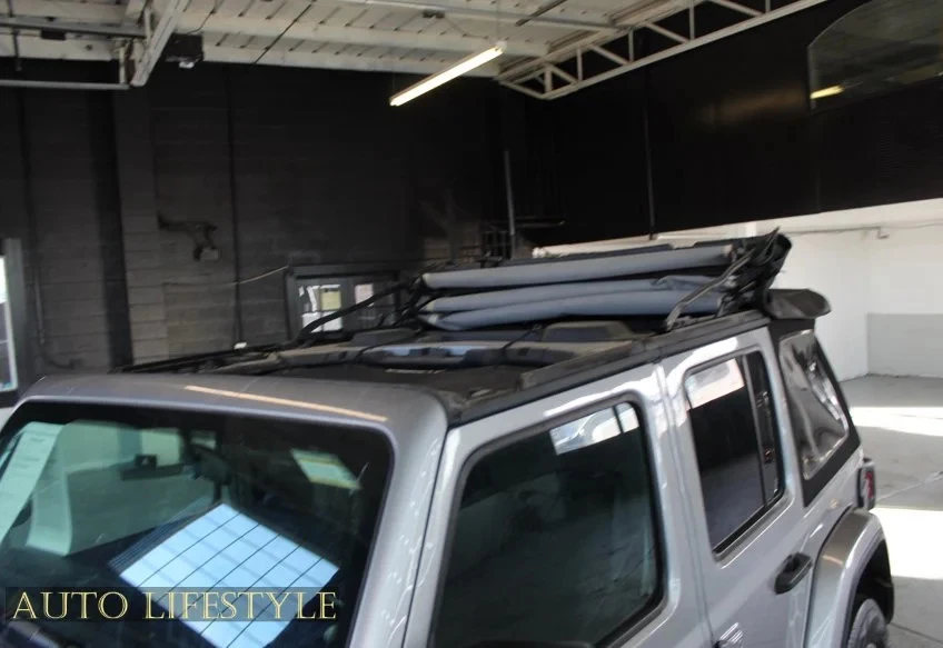 2020 Jeep JL Wrangler - Image 15 of 21
