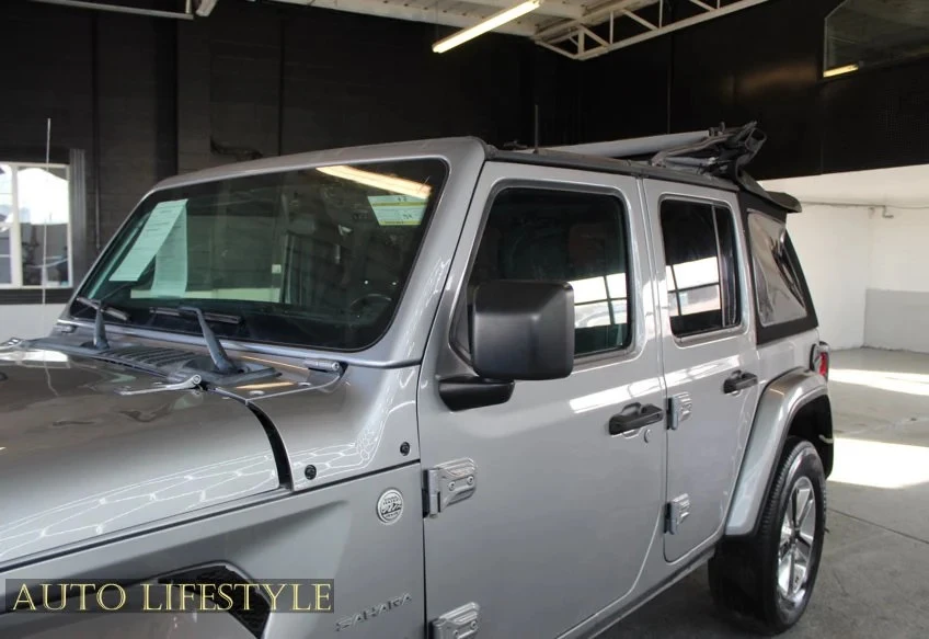 2020 Jeep JL Wrangler - Image 14 of 21