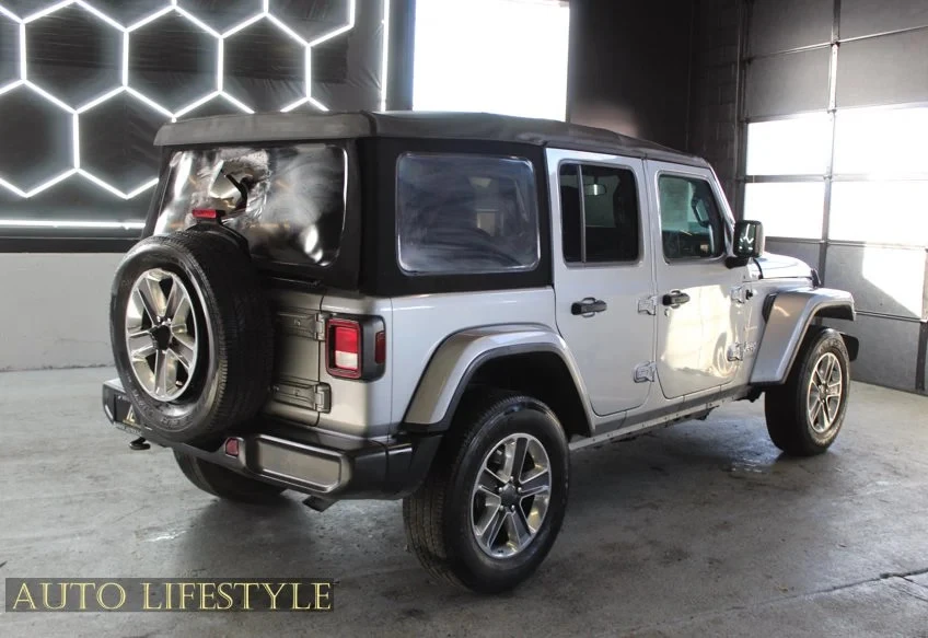 2020 Jeep JL Wrangler - Image 8 of 21