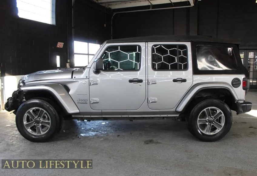 2020 Jeep JL Wrangler - Image 10 of 21