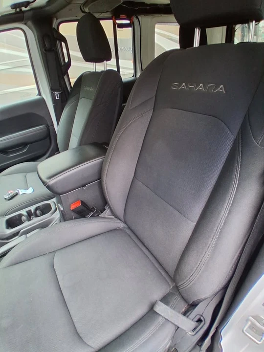 2020 Jeep JL Wrangler - Image 3 of 4