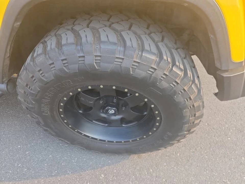 2020 Jeep JL Wrangler - Image 9 of 9