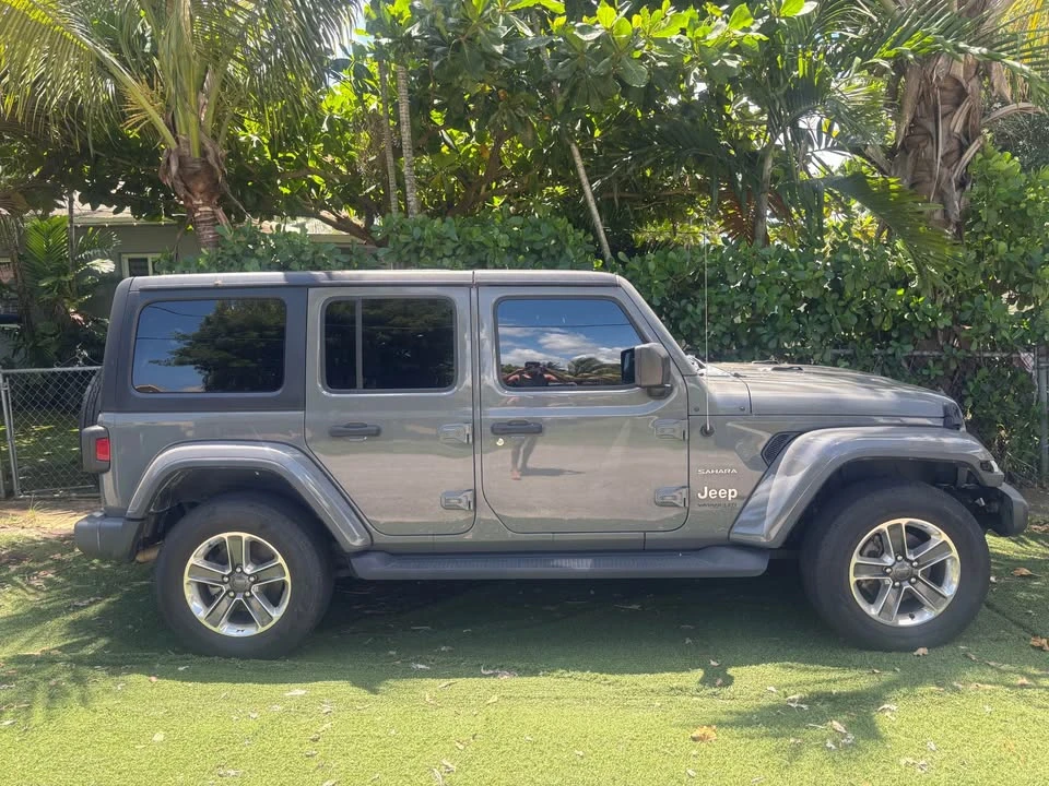 2020 Jeep JL Wrangler - Image 3 of 6