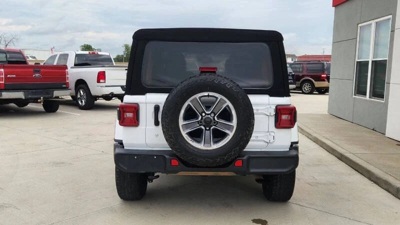 2020 Jeep JL Wrangler - Image 4 of 15
