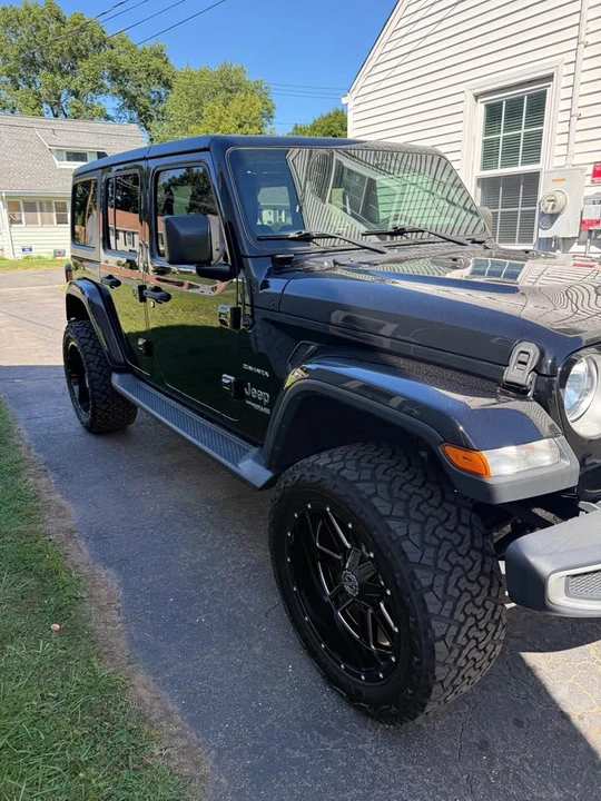 2020 Jeep JL Wrangler - Image 4 of 9