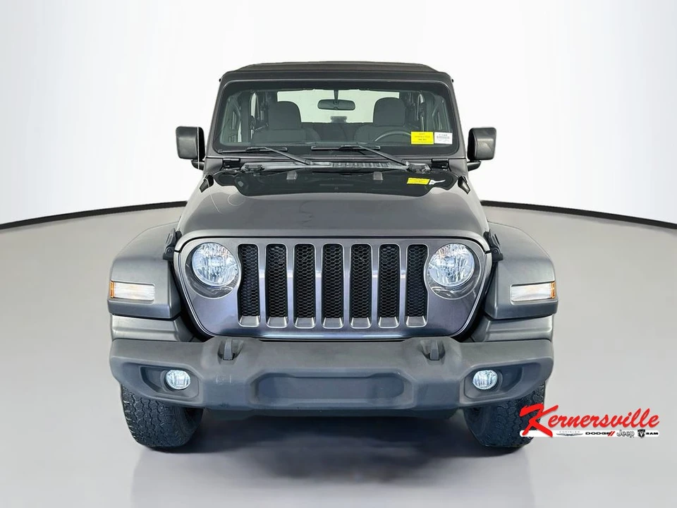 2020 Jeep JL Wrangler - Image 2 of 24