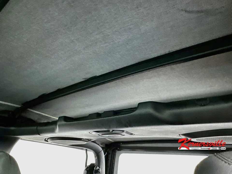 2020 Jeep JL Wrangler - Image 20 of 24