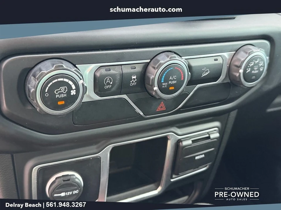 2020 Jeep JL Wrangler - Image 16 of 22