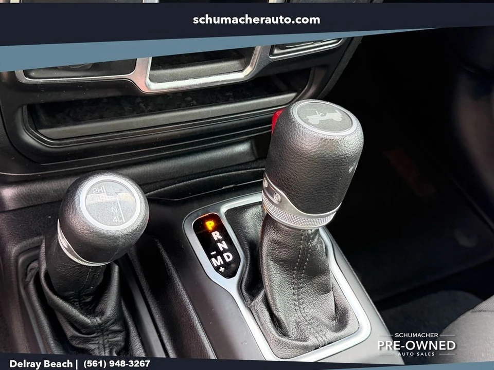 2020 Jeep JL Wrangler - Image 17 of 22