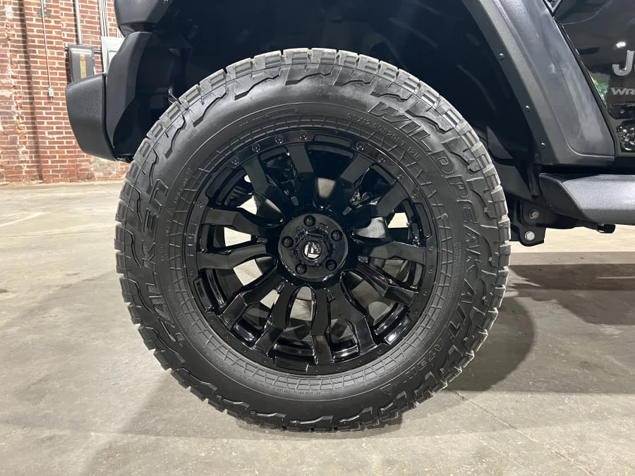 2020 Jeep JL Wrangler - Image 18 of 28