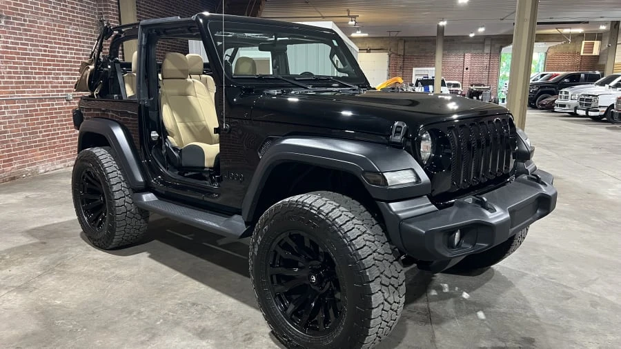2020 Jeep JL Wrangler - Image 4 of 28