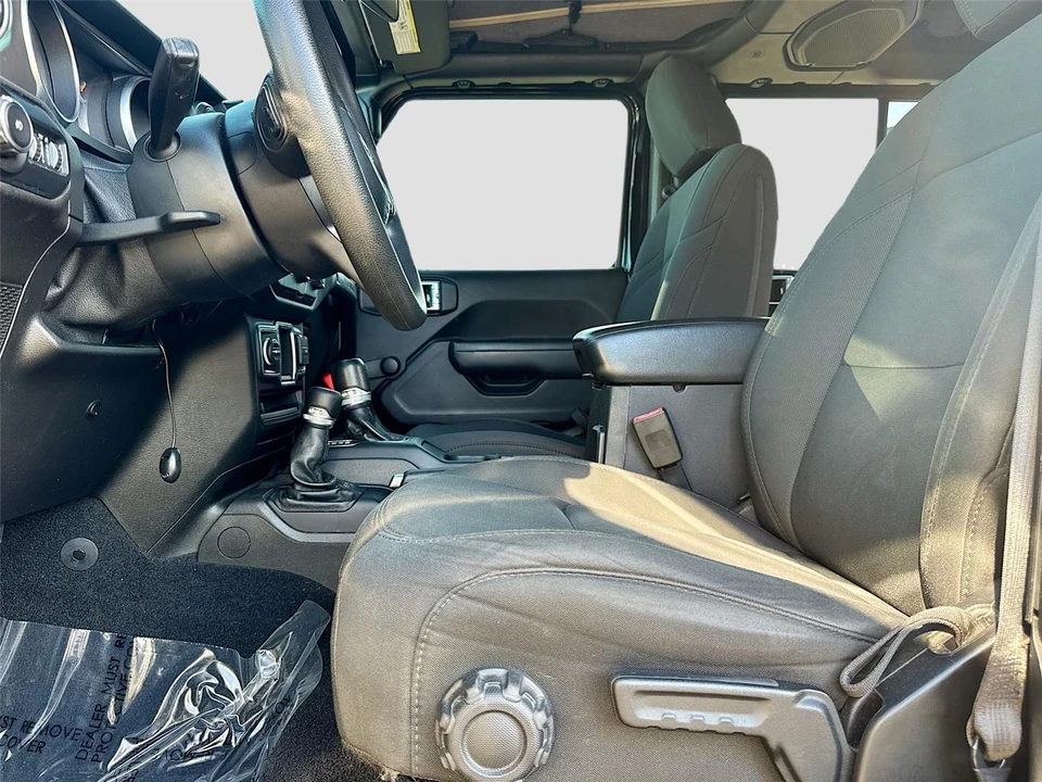 2020 Jeep JL Wrangler - Image 17 of 21