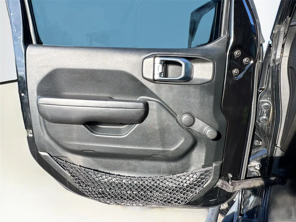 2020 Jeep JL Wrangler - Image 16 of 21