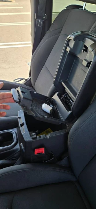 2020 Jeep JL Wrangler - Image 13 of 19