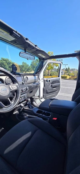 2020 Jeep JL Wrangler - Image 5 of 19