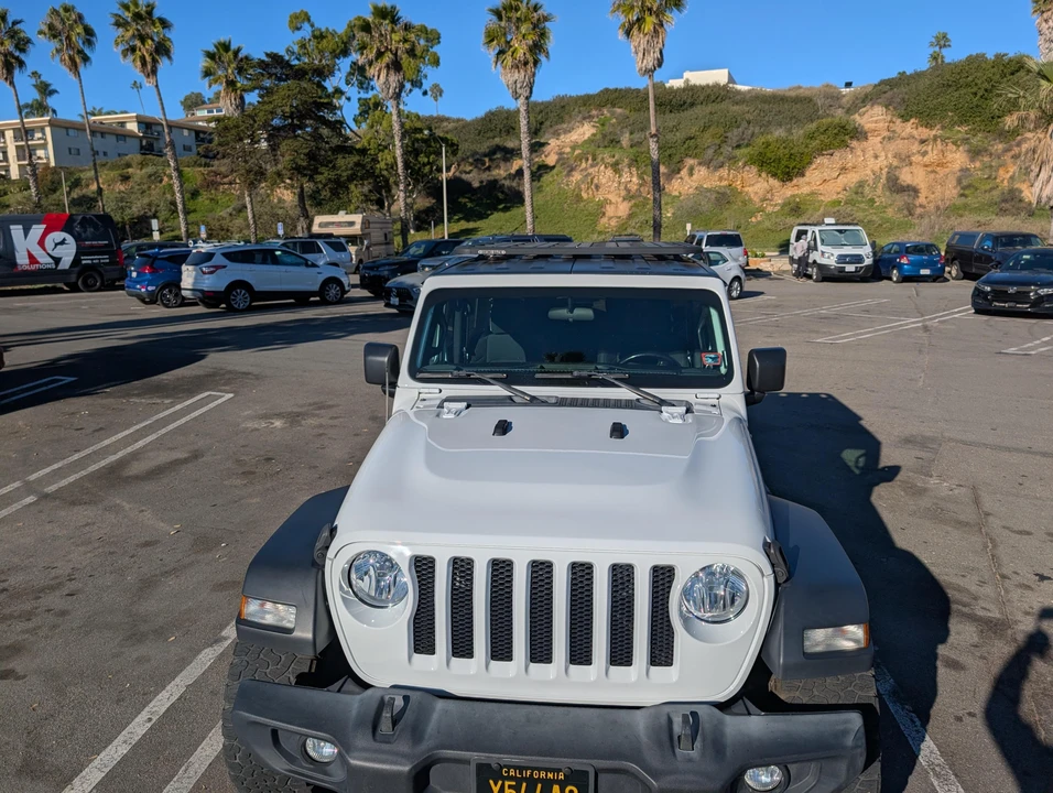 2020 Jeep JL Wrangler - Image 16 of 31