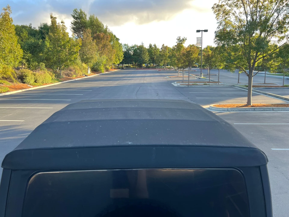 2020 Jeep JL Wrangler - Image 31 of 31