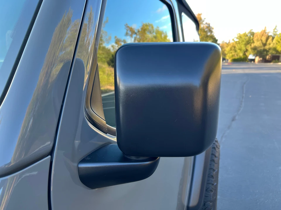 2020 Jeep JL Wrangler - Image 15 of 31