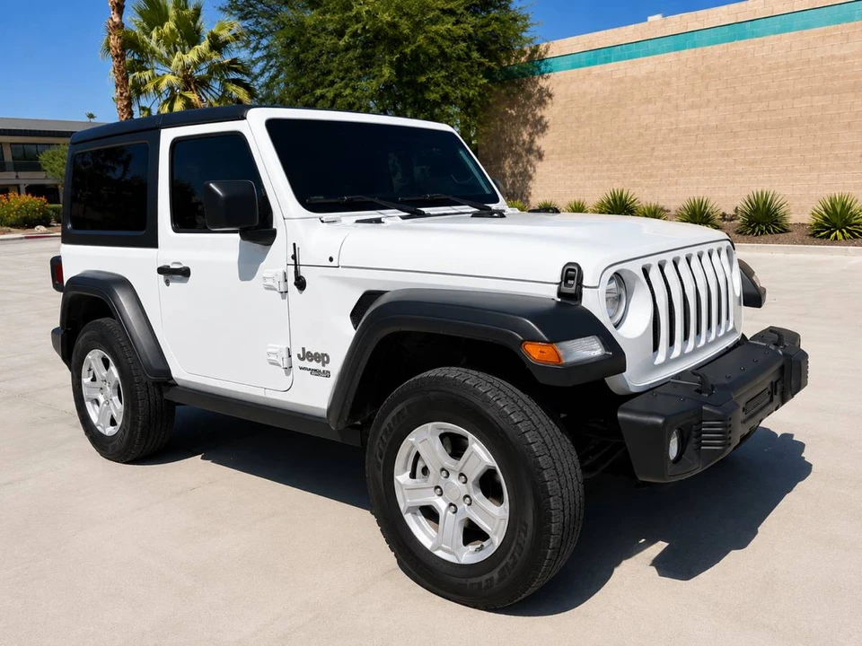2020 Jeep Wrangler - Image 4 of 18