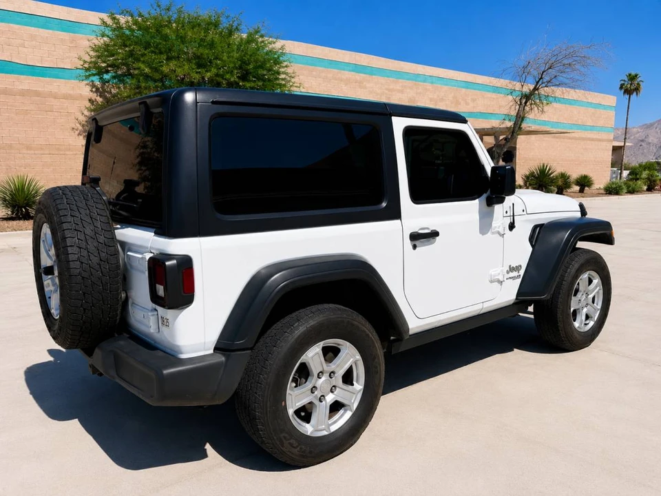 2020 Jeep Wrangler - Image 6 of 18